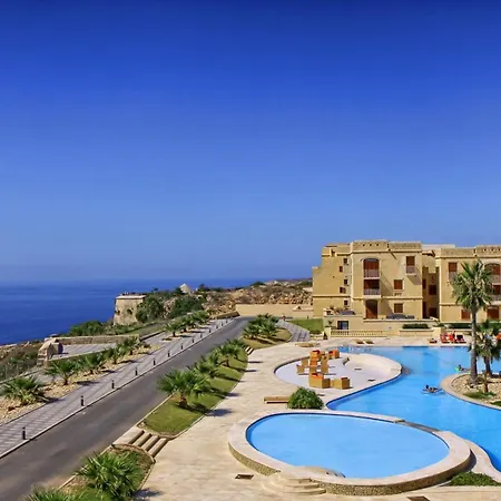 Luxury Stay With Jacuzzi, Bbq And Huge Pool Ghajnsielem Exterior photo