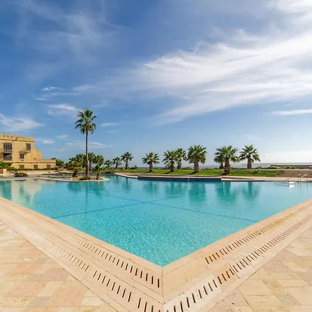 Luxury Stay With Jacuzzi, Bbq And Huge Pool Ghajnsielem Exterior photo